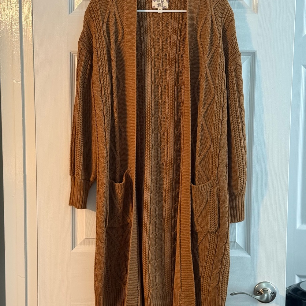 Fall or Autumn Brown Cable Knit Cardigan Sweater Size XS Oversized